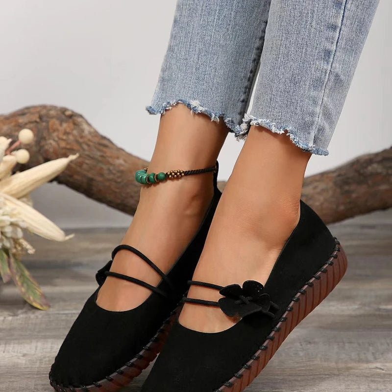 2026 New Slide on Sandals for Women British Retro Fashion Mom Shoes Round Toe Lightweight Soft Sole Casual Women Size 6 Sandals
