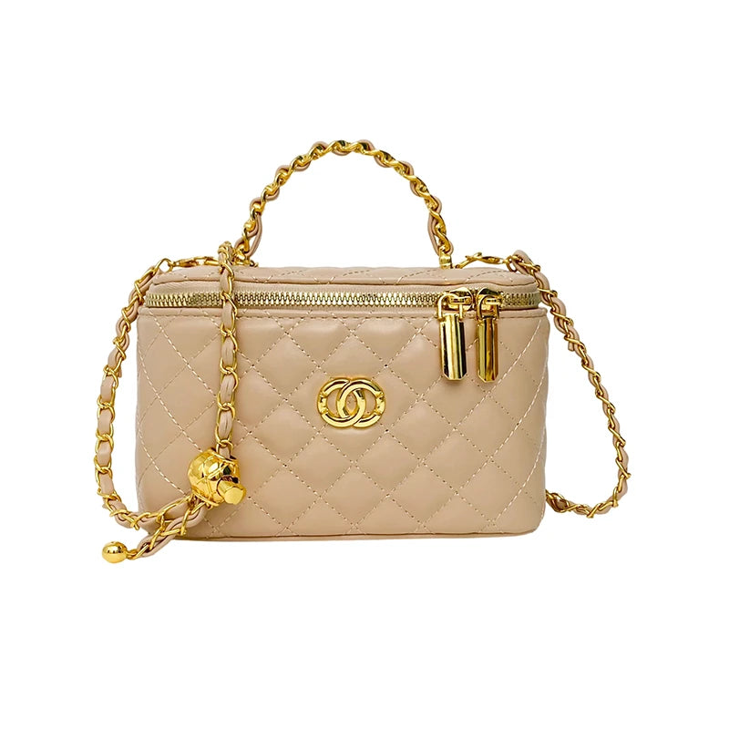 Fashionable Tote Bag For Women Spacious Leather Handbags Shoulder Carry Ladies Luxury Brand Popular Classic Elegant Design