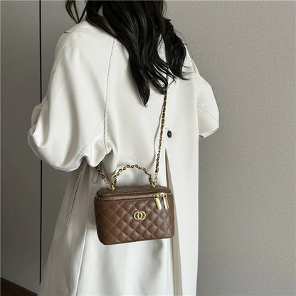Fashionable Tote Bag For Women Spacious Leather Handbags Shoulder Carry Ladies Luxury Brand Popular Classic Elegant Design